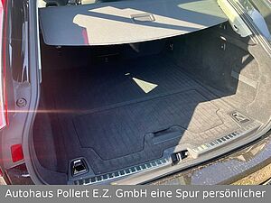 Volvo  T8 AWD Plug-In Hybrid Recharge  Inscription
