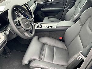 Volvo  B4 AWD Ultimate