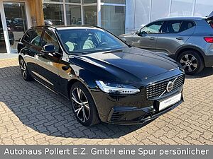 Volvo  Kombi Ultimate Dark Recharge Plug-In Hybrid
