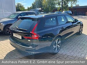 Volvo  Kombi Ultimate Dark Recharge Plug-In Hybrid