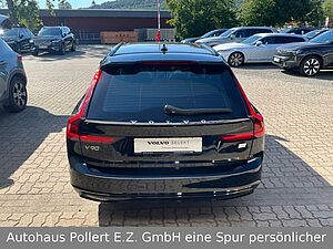 Volvo  Kombi Ultimate Dark Recharge Plug-In Hybrid
