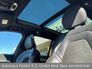 Volvo  B5 AWD R Design