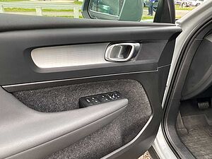 Volvo  Core 2WD