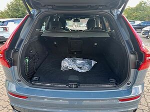 Volvo  T6 Plus Dark Recharge Plug-In Hybrid AWD