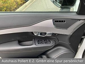 Volvo  R Design AWD B5 Mild-Hybrid