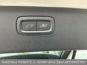 Volvo  R Design AWD B5 Mild-Hybrid