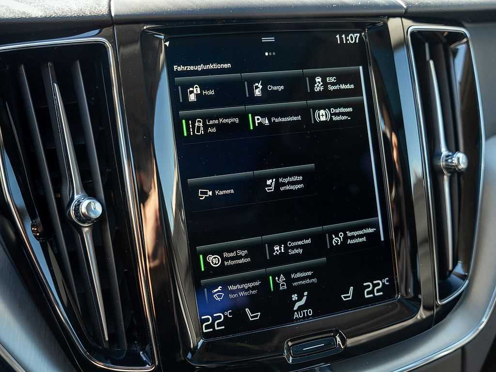 Volvo  T6AWD Recharge Inscription Expression