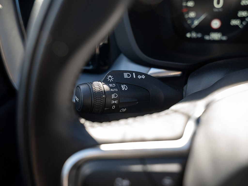 Volvo  T6AWD Recharge Inscription Expression