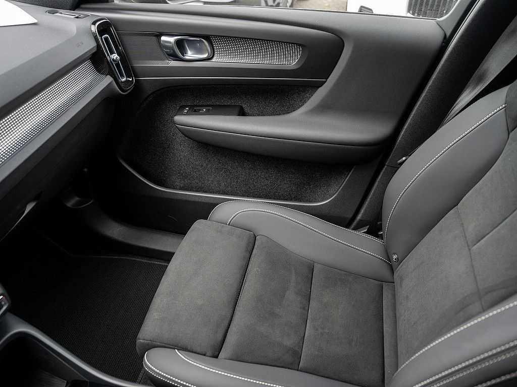 Volvo  Recharge Core