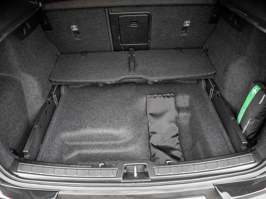 Volvo  Recharge Core