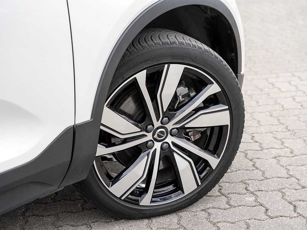 Volvo  Recharge Core