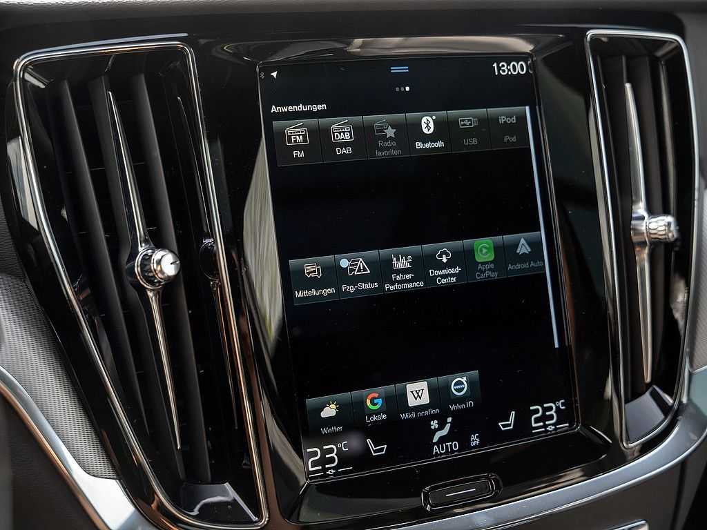 Volvo  T6 AWD Recharge Plus Dark