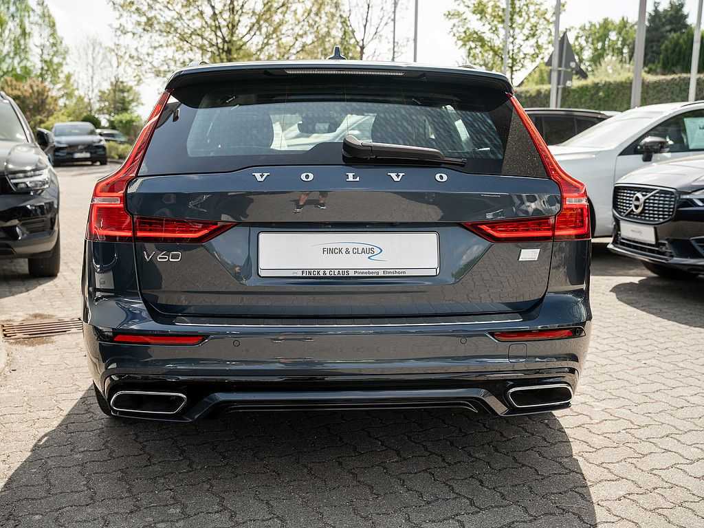 Volvo  T6 AWD Recharge Plus Dark