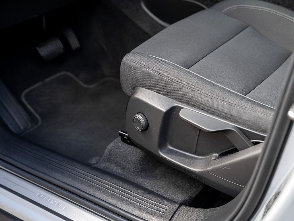 Volvo  T4 Inscription Expression Recharge