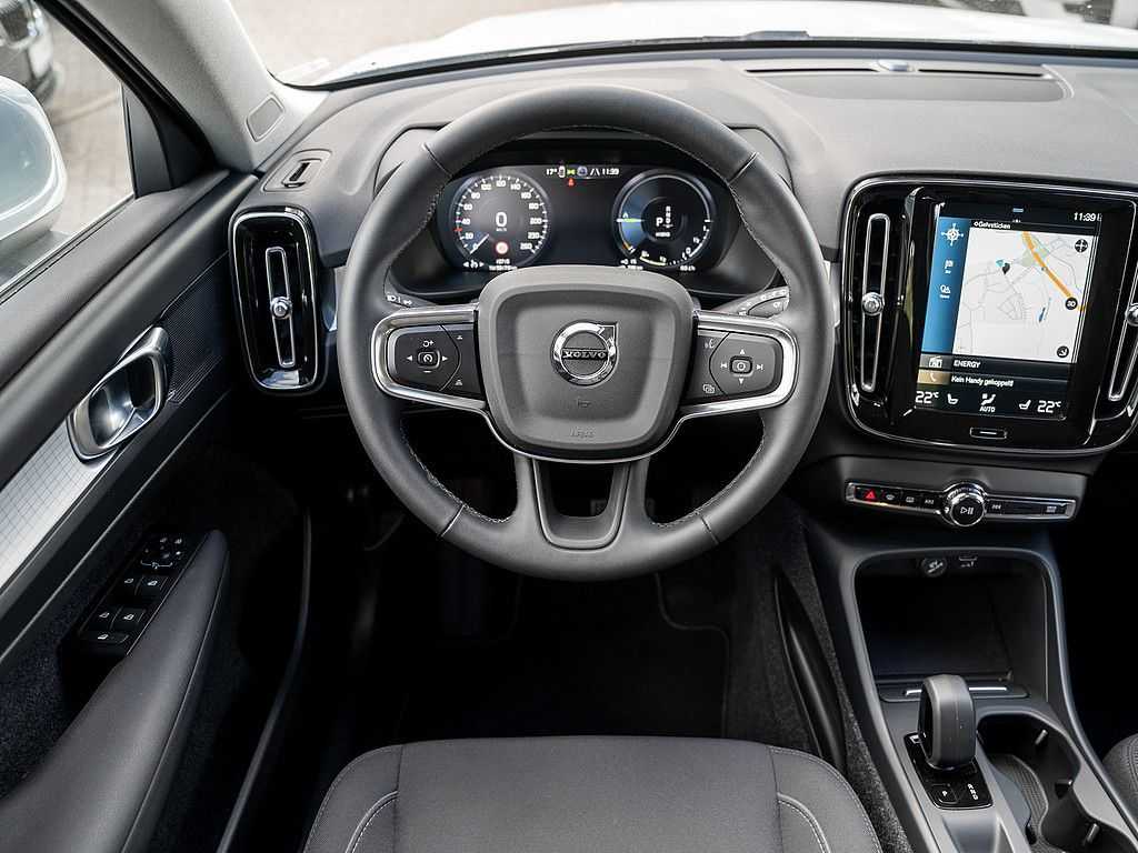 Volvo  T4 Inscription Expression Recharge