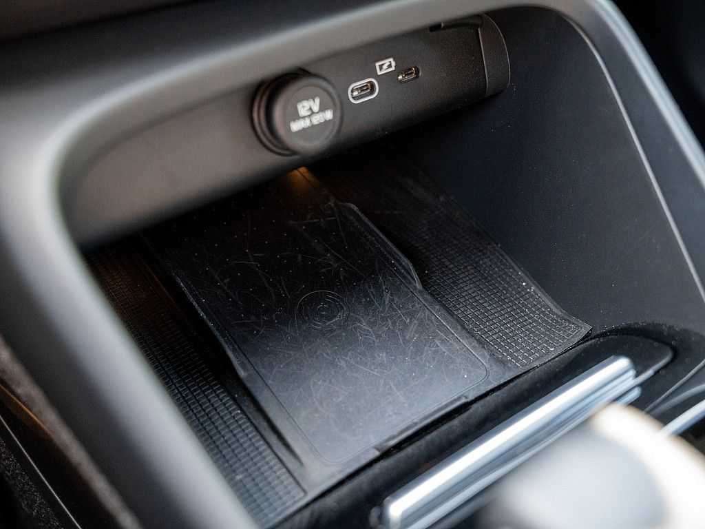Volvo  Recharge Core
