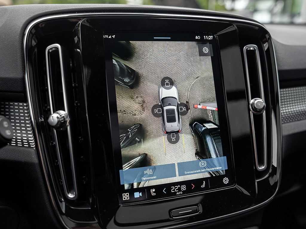 Volvo  Pro Recharge Pure Electric 2WD PANO 360°