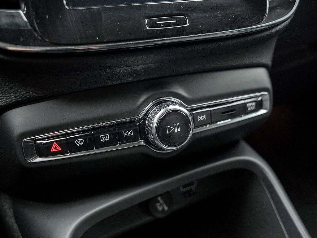 Volvo  T5 Recharge Plus Bright