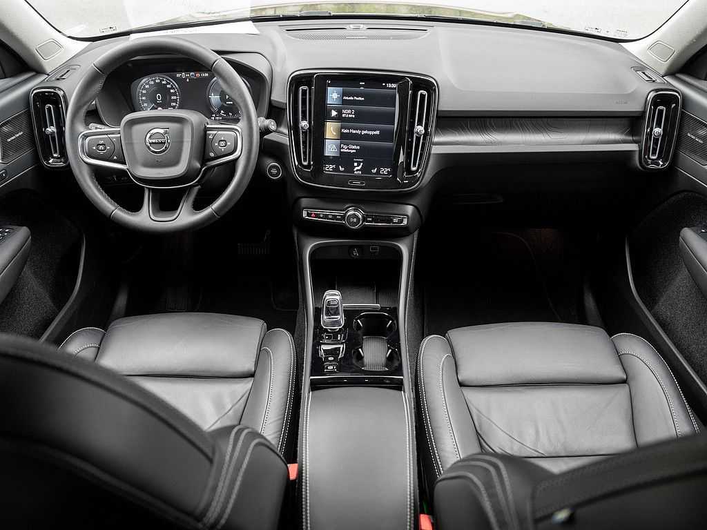 Volvo  T5 Recharge Plus Bright