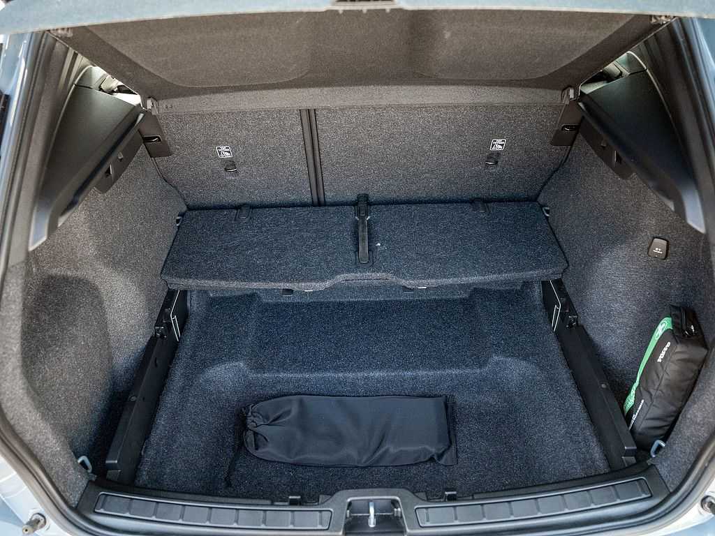 Volvo  T2 Momentum Core