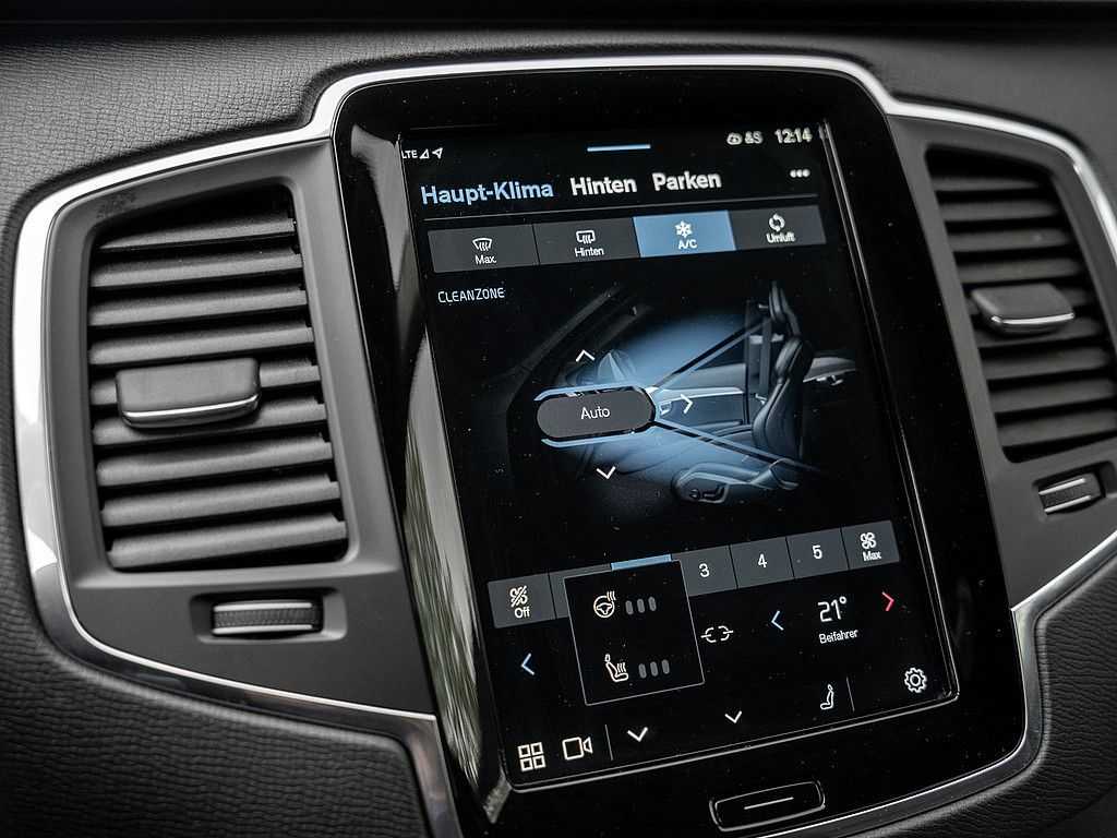 Volvo  T8 AWD Bright