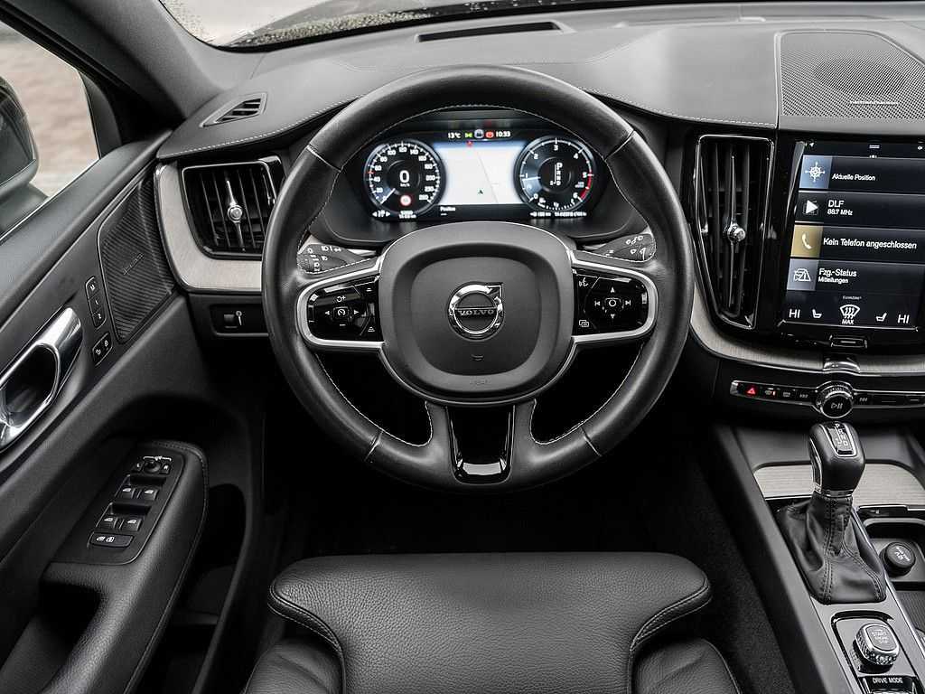 Volvo  D4 Inscription ACC, AHK