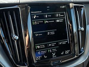 Volvo  T6AWD Recharge Inscription Expression