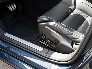 Volvo  T6 AWD Recharge Plus Dark