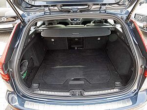 Volvo  T6 AWD Recharge Plus Dark