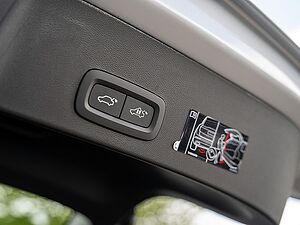 Volvo  T4 Inscription Expression Recharge