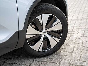 Volvo  T4 Inscription Expression Recharge