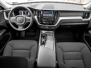 Volvo  B4 Momentum Pro AWD
