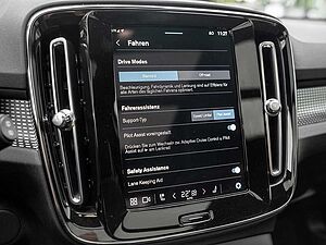 Volvo  Pro Recharge Pure Electric 2WD PANO 360°