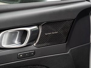 Volvo  Pro Recharge Pure Electric 2WD PANO 360°