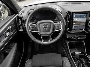 Volvo  Pro Recharge Pure Electric 2WD PANO 360°