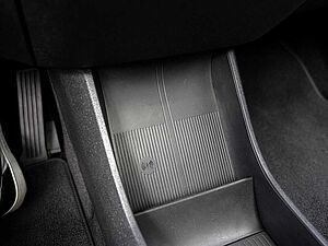 Volvo  Twin Engine Ultra