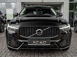 Volvo  T6 AWD Plus Dark