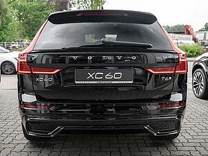 Volvo  T6 AWD Plus Dark