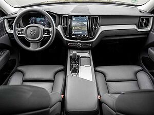 Volvo  T6 AWD Plus Dark