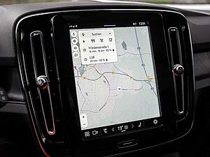 Volvo  Twin Motor Performance AWD Ultra Dark