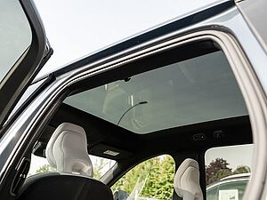 Volvo  Twin Engine Ultra