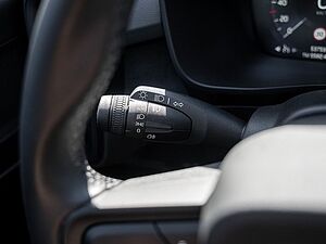 Volvo  T3 Momentum Pro