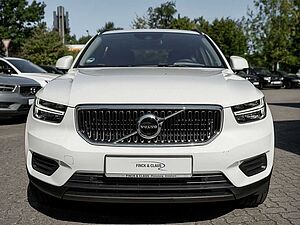 Volvo  T3 Momentum Pro