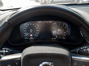 Volvo  T2 Momentum Core
