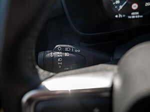 Volvo  T2 Momentum Core