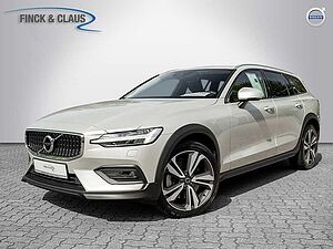 Volvo  CC Pro B5 AWD