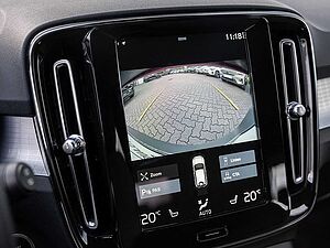 Volvo  T4 Recharge R Design Expression