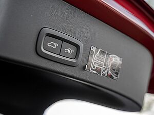 Volvo  T4 Recharge R Design Expression