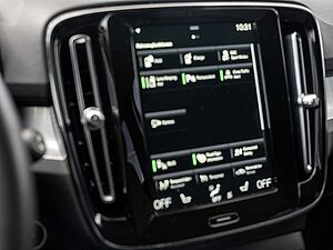 Volvo  T5 Recharge R Design Expression ACC, AHK