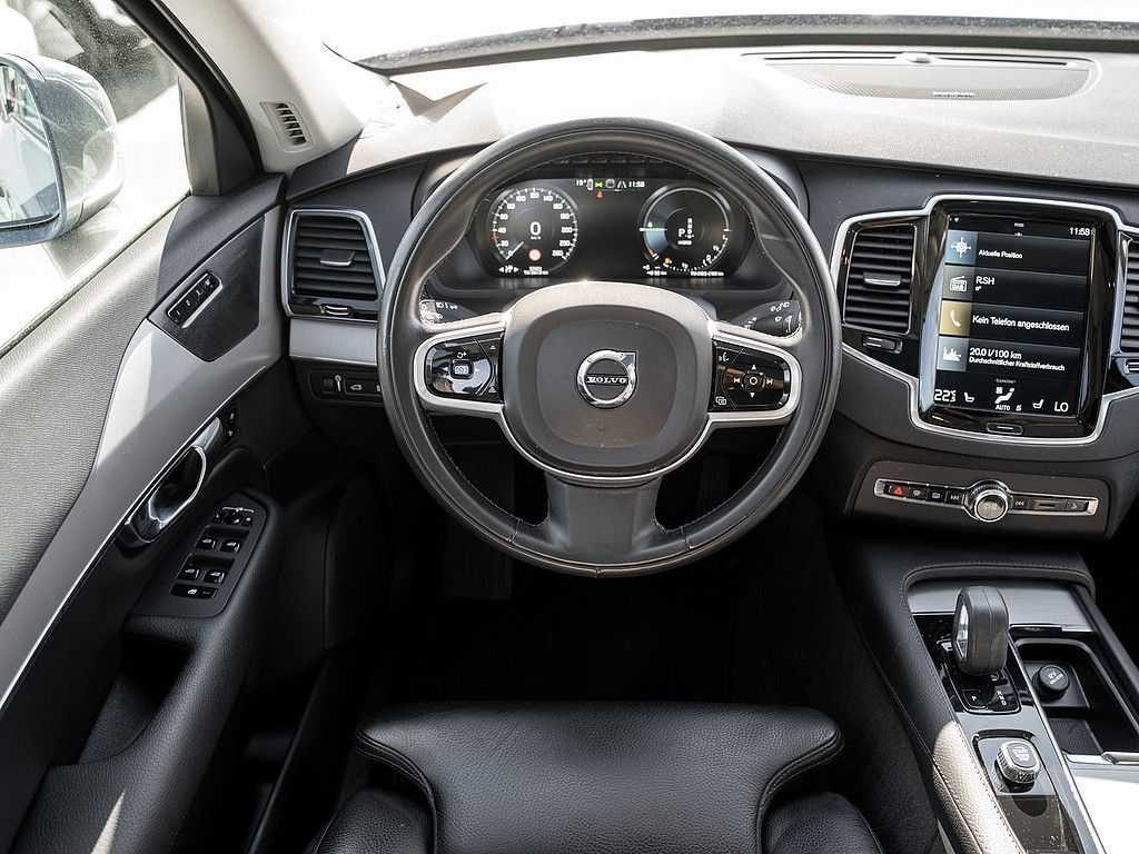 Volvo  T8 AWD Inscription Expression